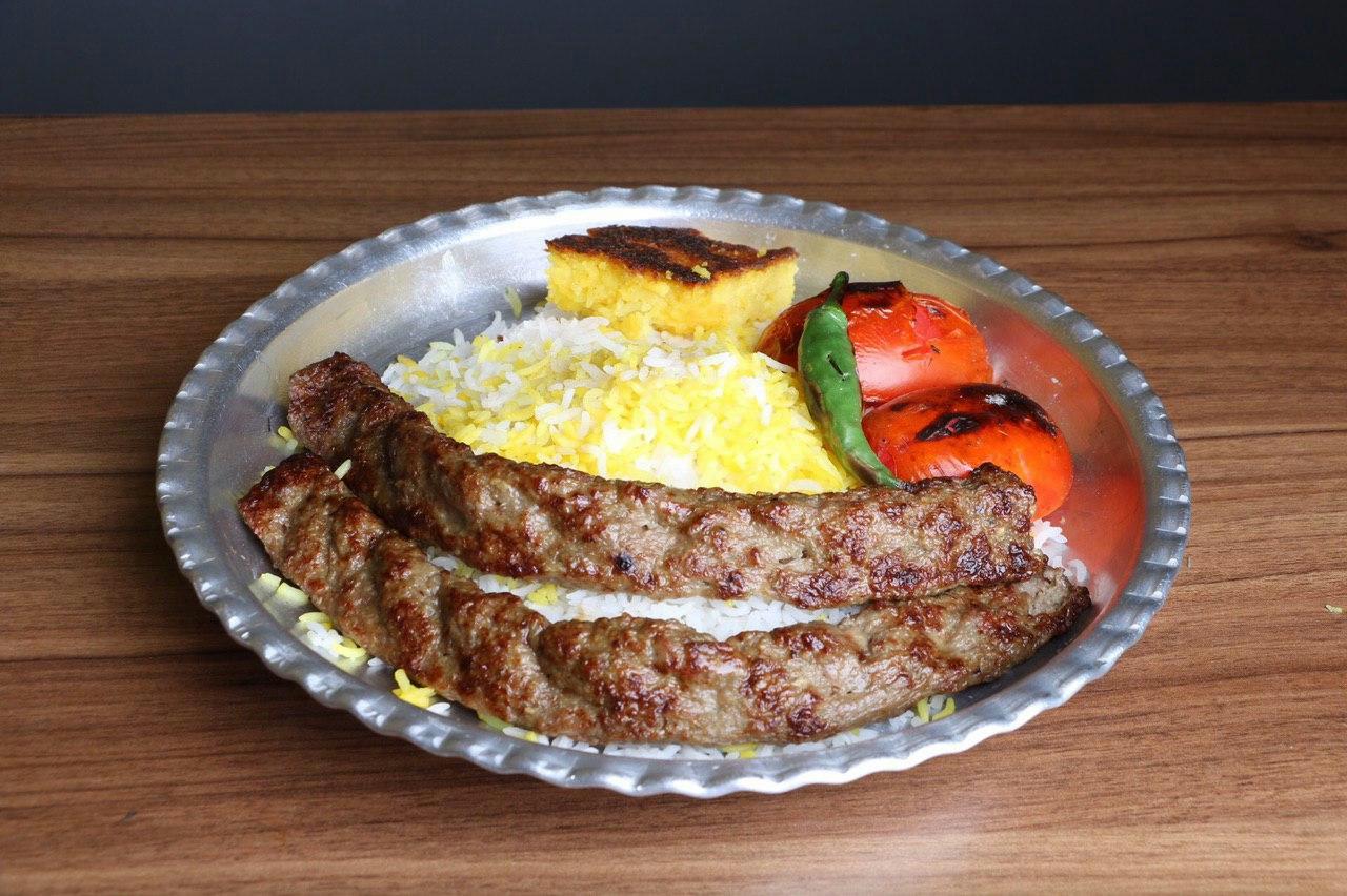 چلو کباب یکی از ۱۰ غذای برتر ایرانی
